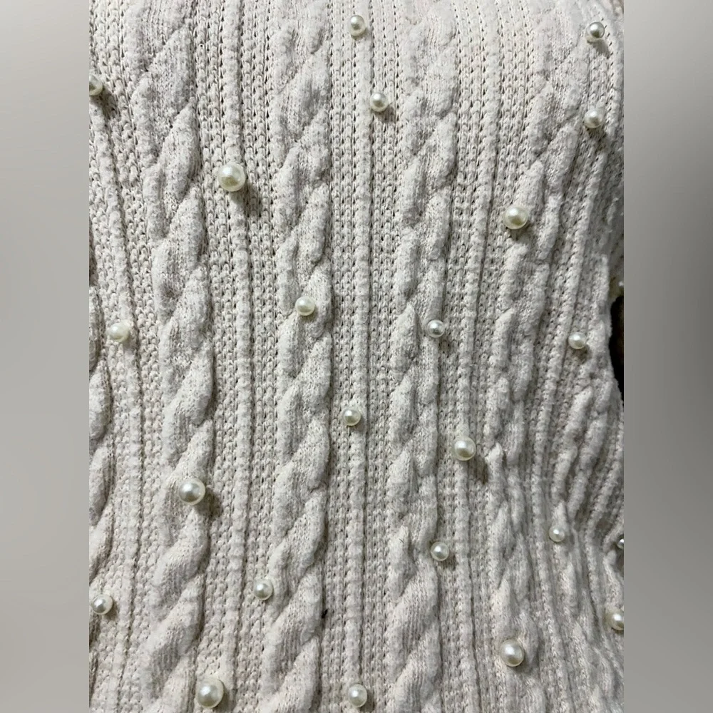 Zara Cream Puff Sleeve Top